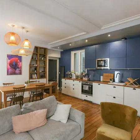 Spacious Near The Parigi